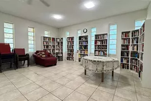 5103 NW 35th St, Lauderdale Lakes, FL 33319 - Photo 35