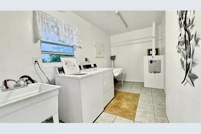 5103 NW 35th St, Unit #606, Lauderdale Lakes, FL 33319 - Photo 17