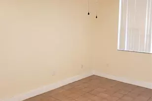 750 NE 199th St, Miami, FL 33179 - Photo 75