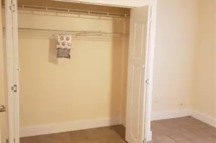 750 NE 199th St, Miami, FL 33179 - Photo 39