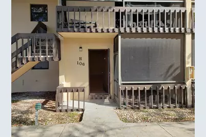 750 NE 199th St, Unit #H-106, Miami, FL 33179 - Photo 1