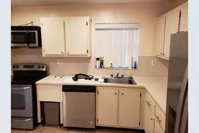 750 NE 199th St, Unit #H-106, Miami, FL 33179 - Photo 23