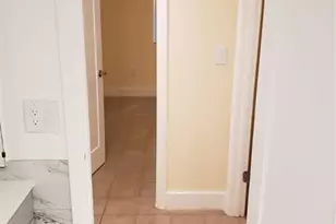 750 NE 199th St, Miami, FL 33179 - Photo 53