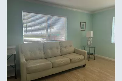 323  Monroe St, Hollywood, FL 33019 - Photo 3