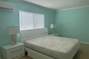 323 Monroe St, Hollywood, FL 33019 - Photo 11