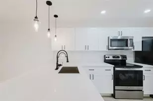 7579 NW 79th Ave, Tamarac, FL 33321 - Photo 5