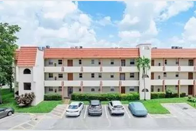 2871 E Sunrise Lakes Dr, Unit #101, Sunrise, FL 33322 - Photo 15