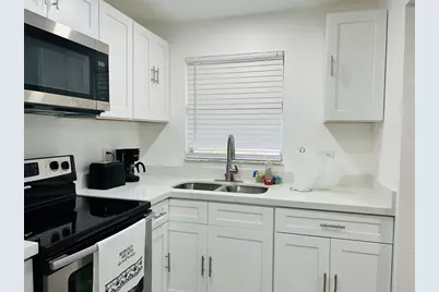 2871 E Sunrise Lakes Dr, Unit #101, Sunrise, FL 33322 - Photo 3