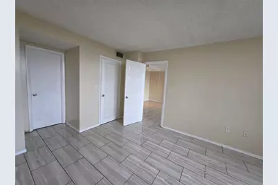 15600 NW 7th Ave, Unit #511, Miami, FL 33169 - Photo 11