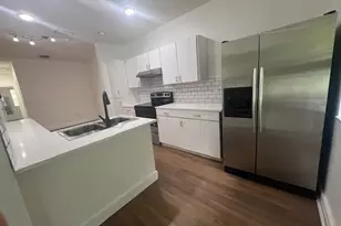 16360 Malibu Dr, Weston, FL 33326 - Photo 5