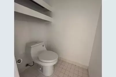 16360  Malibu Dr, Weston, FL 33326 - Photo 17