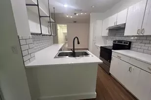 16360 Malibu Dr, Weston, FL 33326 - Photo 3