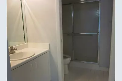 7719  Trent Dr, Unit #7719, Tamarac, FL 33321 - Photo 11