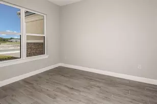 13472 SW Shinnecock Dr, Port Saint Lucie, FL 34987 - Photo 11