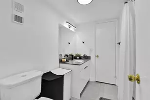 250 NW 67th St, Boca Raton, FL 33487 - Photo 7