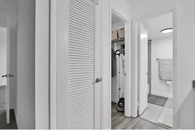 250 NW 67th St, Unit #322, Boca Raton, FL 33487 - Photo 9