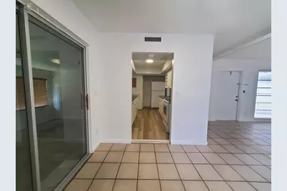 6310 NW 71st Ave, Tamarac, FL 33321 - Photo 5