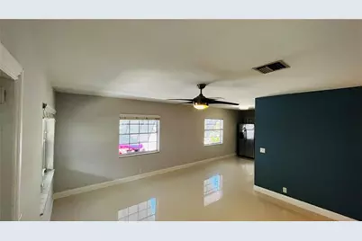 730 SW 2nd Ct, Fort Lauderdale, FL 33312 - Photo 9