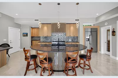 2024  Harbourview Drive, Fort Lauderdale, FL 33316 - Photo 17