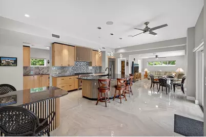 2024  Harbourview Drive, Fort Lauderdale, FL 33316 - Photo 3