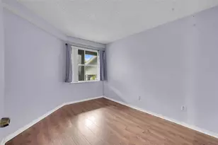 9645 NW 1st Ct, Pembroke Pines, FL 33024 - Photo 21