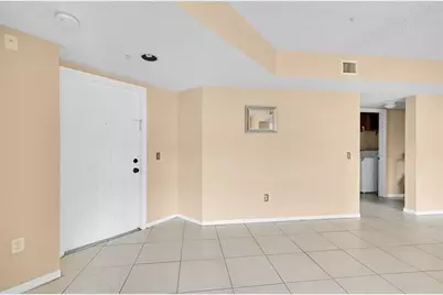 9645 NW 1st Ct, Unit #1-210, Pembroke Pines, FL 33024 - Photo 5