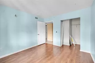 9645 NW 1st Ct, Pembroke Pines, FL 33024 - Photo 25