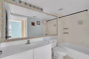 9645 NW 1st Ct, Pembroke Pines, FL 33024 - Photo 23