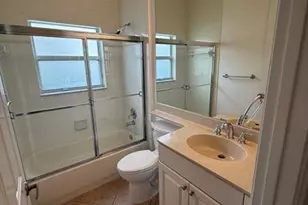 12039 Oakvista Dr, Boynton Beach, FL 33437 - Photo 21