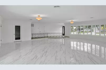 2210 NE 61st Ct, Fort Lauderdale, FL 33308 - Photo 11