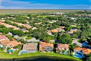 12422 Classic Dr, Coral Springs, FL 33071 - Photo 57