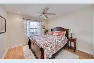 12422  Classic Dr, Coral Springs, FL 33071 - Photo 29