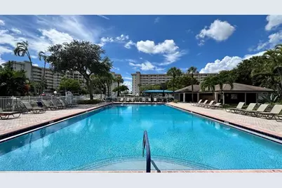 2650 S Course Dr, Unit #401, Pompano Beach, FL 33069 - Photo 39