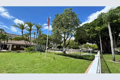 2650 S Course Dr, Unit #401, Pompano Beach, FL 33069 - Photo 41