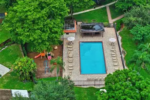 15805 W Waterside Cir, Sunrise, FL 33326 - Photo 9