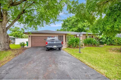 8010 NW 103rd Ave, Tamarac, FL 33321 - Photo 31