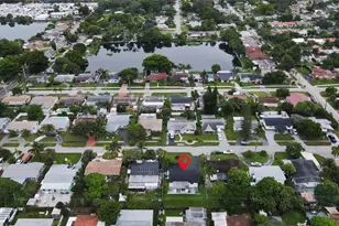 713 SW 4th Ct, Hallandale Beach, FL 33009 - Photo 31