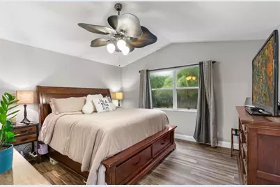 18241 NW 8th St, Pembroke Pines, FL 33029 - Photo 17