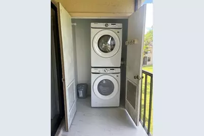 6796  Palmetto Cir, Unit #202, Boca Raton, FL 33433 - Photo 21