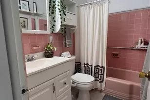 900 SW 10th Terrace, Hallandale Beach, FL 33009 - Photo 13