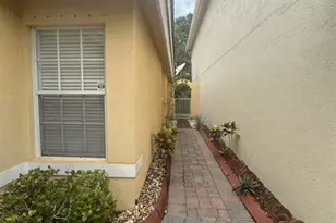 3427 Commodore Ct, West Palm Beach, FL 33411 - Photo 3