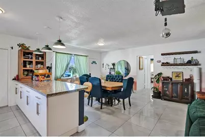 220 NE 165th St, Miami, FL 33162 - Photo 5