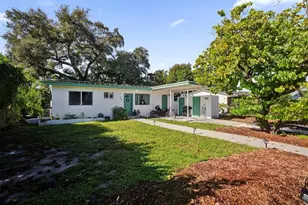 220 NE 165th St, Miami, FL 33162 - Photo 1