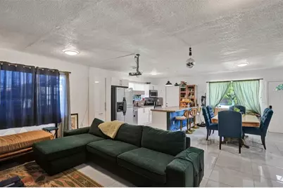 220 NE 165th St, Miami, FL 33162 - Photo 9