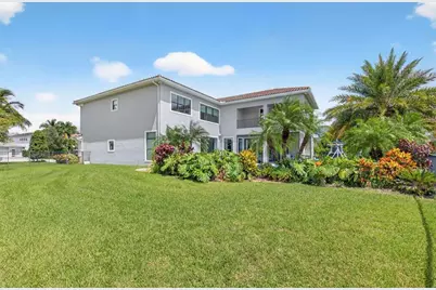 9294  Biaggio Rd, Boca Raton, FL 33496 - Photo 67