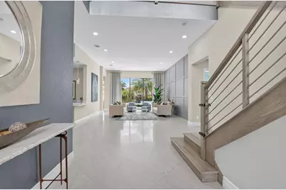 9294  Biaggio Rd, Boca Raton, FL 33496 - Photo 5