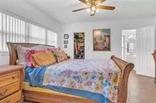 781 SW 49th Terrace, Margate, FL 33068 - Photo 5