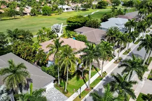 2527 Montclaire Cir, Weston, FL 33327 - Photo 47