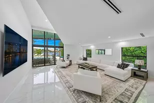 19 Gatehouse Rd, Sea Ranch Lakes, FL 33308 - Photo 23