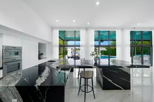 19 Gatehouse Rd, Sea Ranch Lakes, FL 33308 - Photo 17